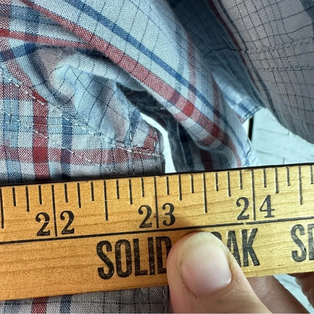 The North Face hommes plaid button-down snap closure short sleeve shirt